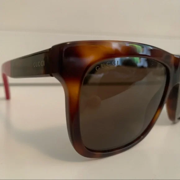 BRAND NEW GUCCI Square Sunglasses with Original Sunglasses Case - Picture 3 of 8
